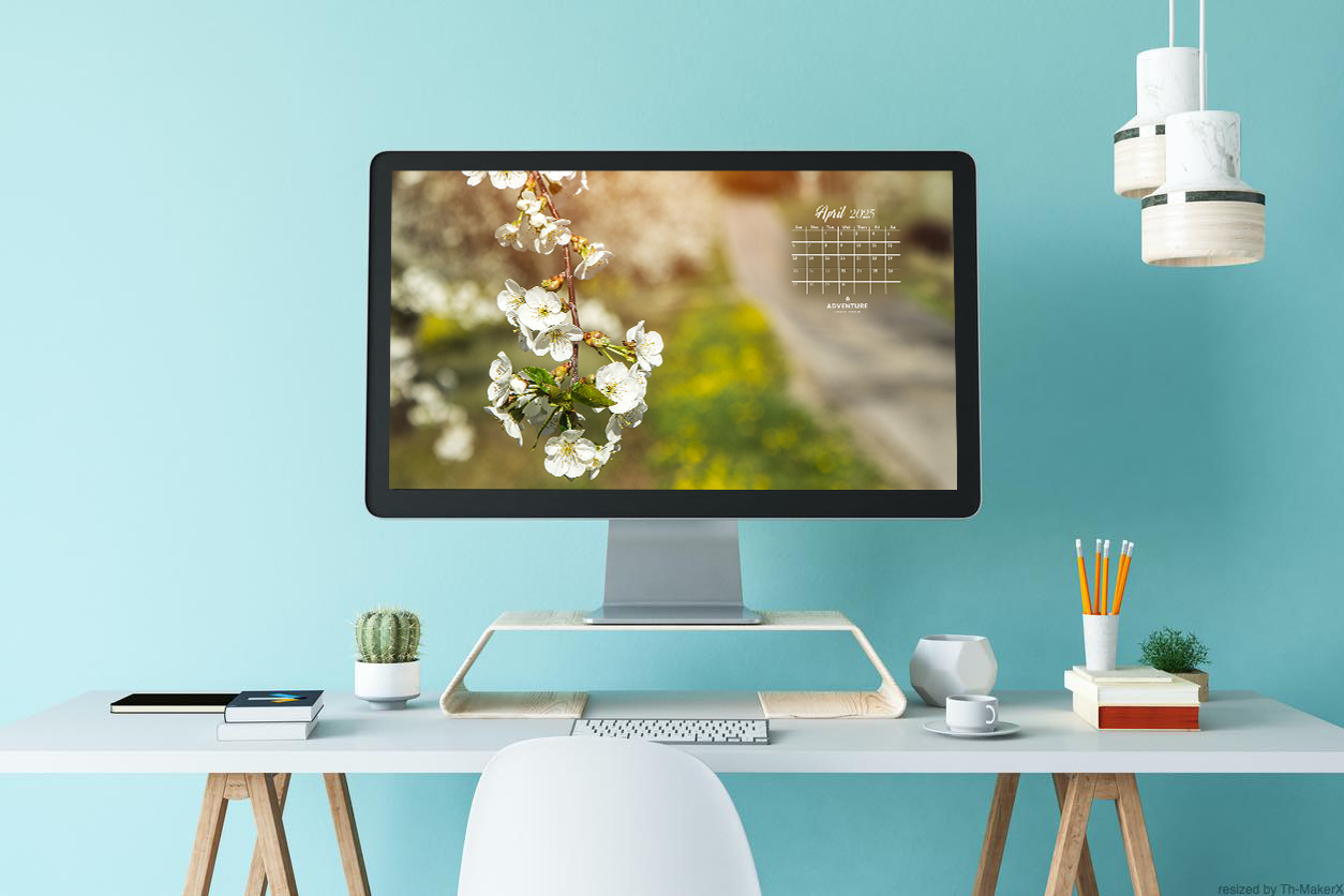 April calendar on a computer desktop